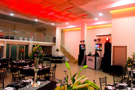 Salon De Eventos Robles